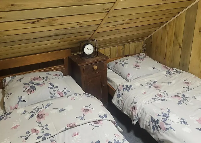 W Domku Koniarza בית חווה *